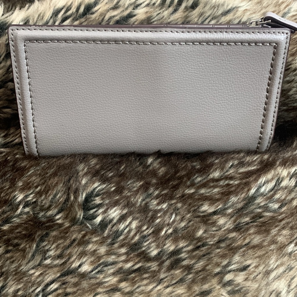 Kate Spade Pewter Grey Wallet-NWOT - Picture 7 of 12